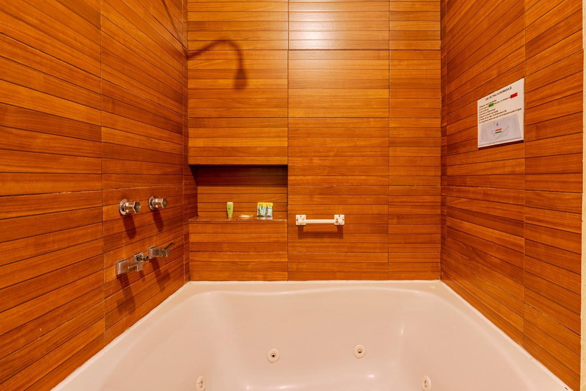 Loft Arte Y Diseno Alberca Climatizada, Amenidades Y Lujo, Terraza Privada Con Asador De Carbon, Cuernavaca Somos Los Unicos Que Te Ofrecemos Para Tu Uso Personal Y Exclusivo 2 Jacuzzis Con Agua Caliente Y Sistema De Hidromasaje Tipo Spa Εξωτερικό φωτογραφία